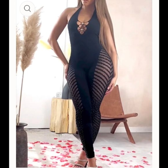 halter jumpsuit - Picture 2 of 4